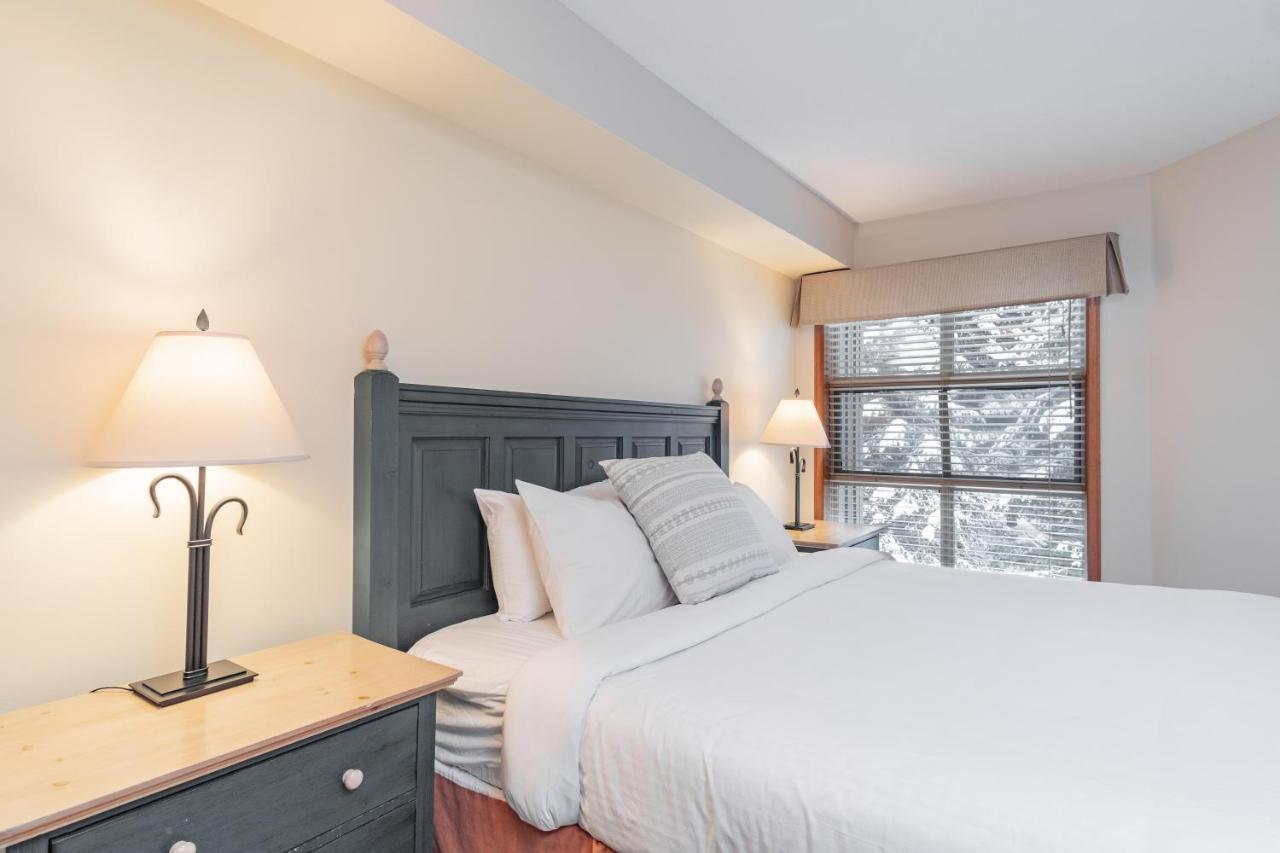 The Best Ski In Ski Out Two Bedroom Condo At Aspens Whistler Exteriér fotografie